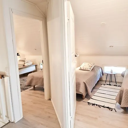 Villa Kaepylinna A&b - 18 Hloe, Both Sides, Himos Laensihuippu *