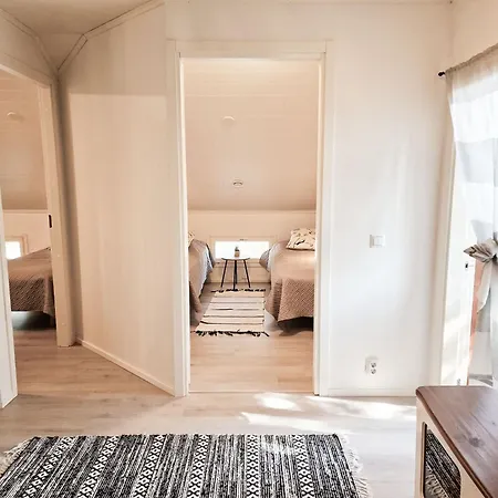 Kaepylinna A&b - 18 Hloe, Both Sides, Himos Laensihuippu * Jämsä